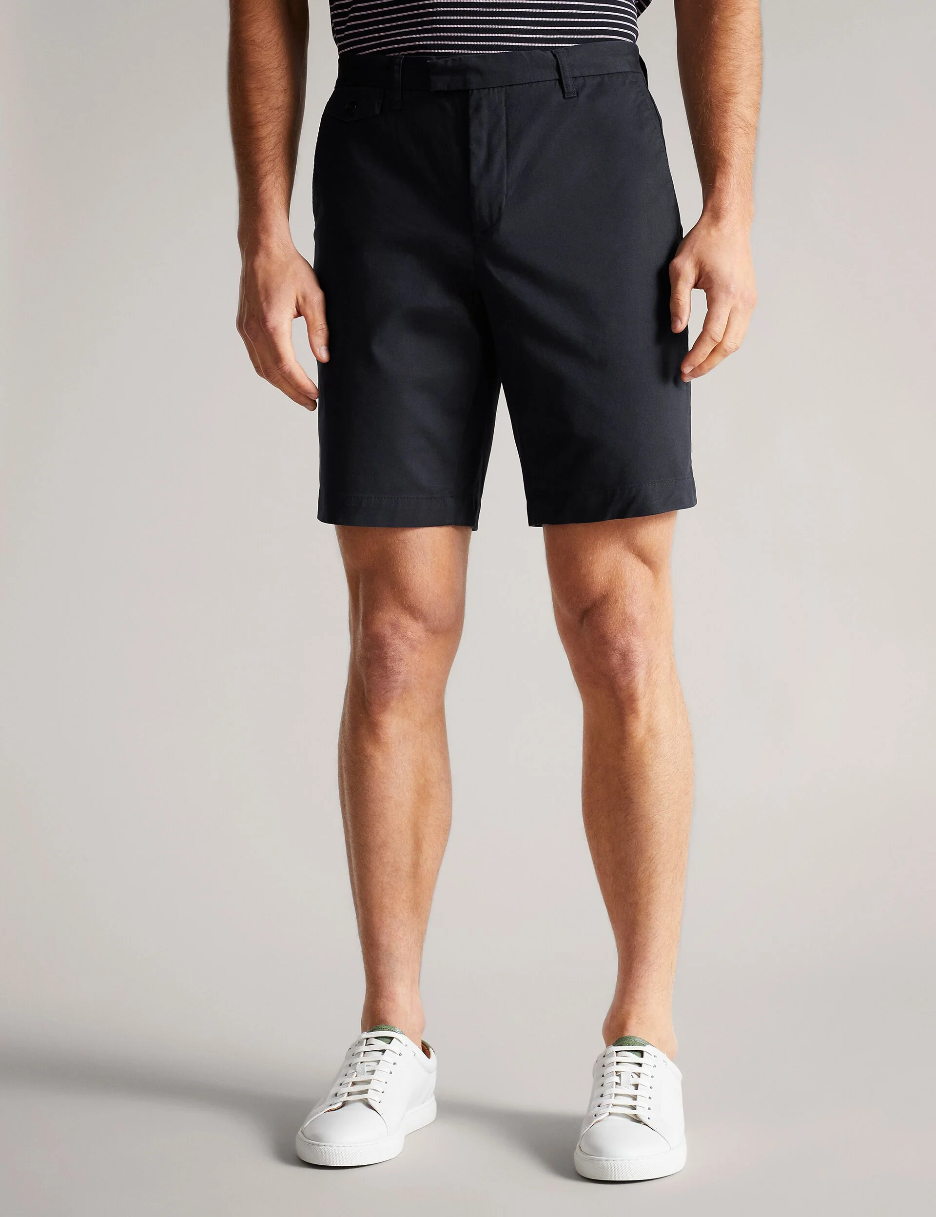 ASHFRD | DK-NAVY