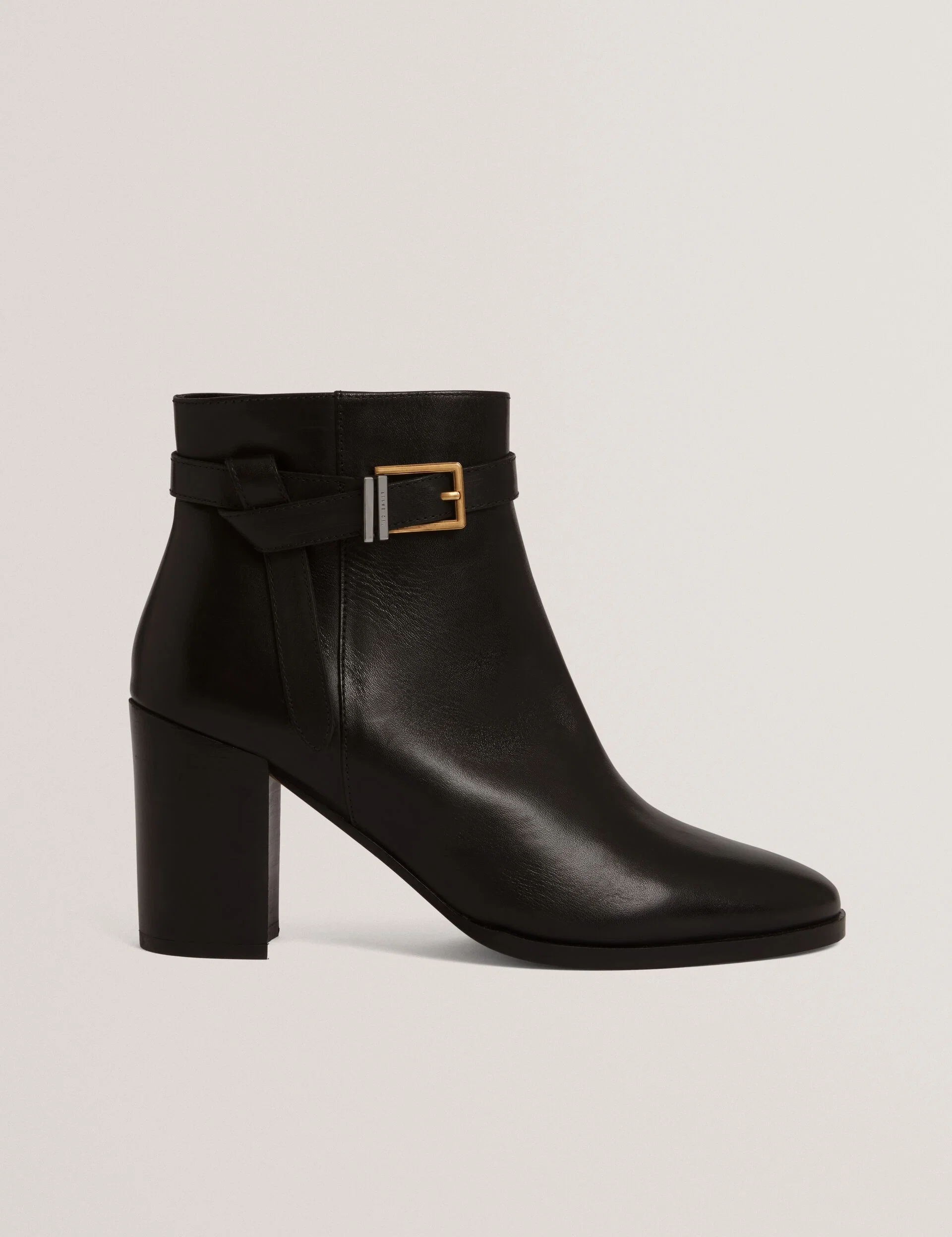 CLEONNA | BLACK